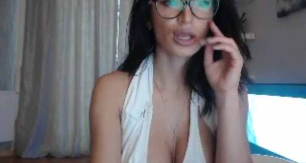 HOTTIEGIULY video thumbnail