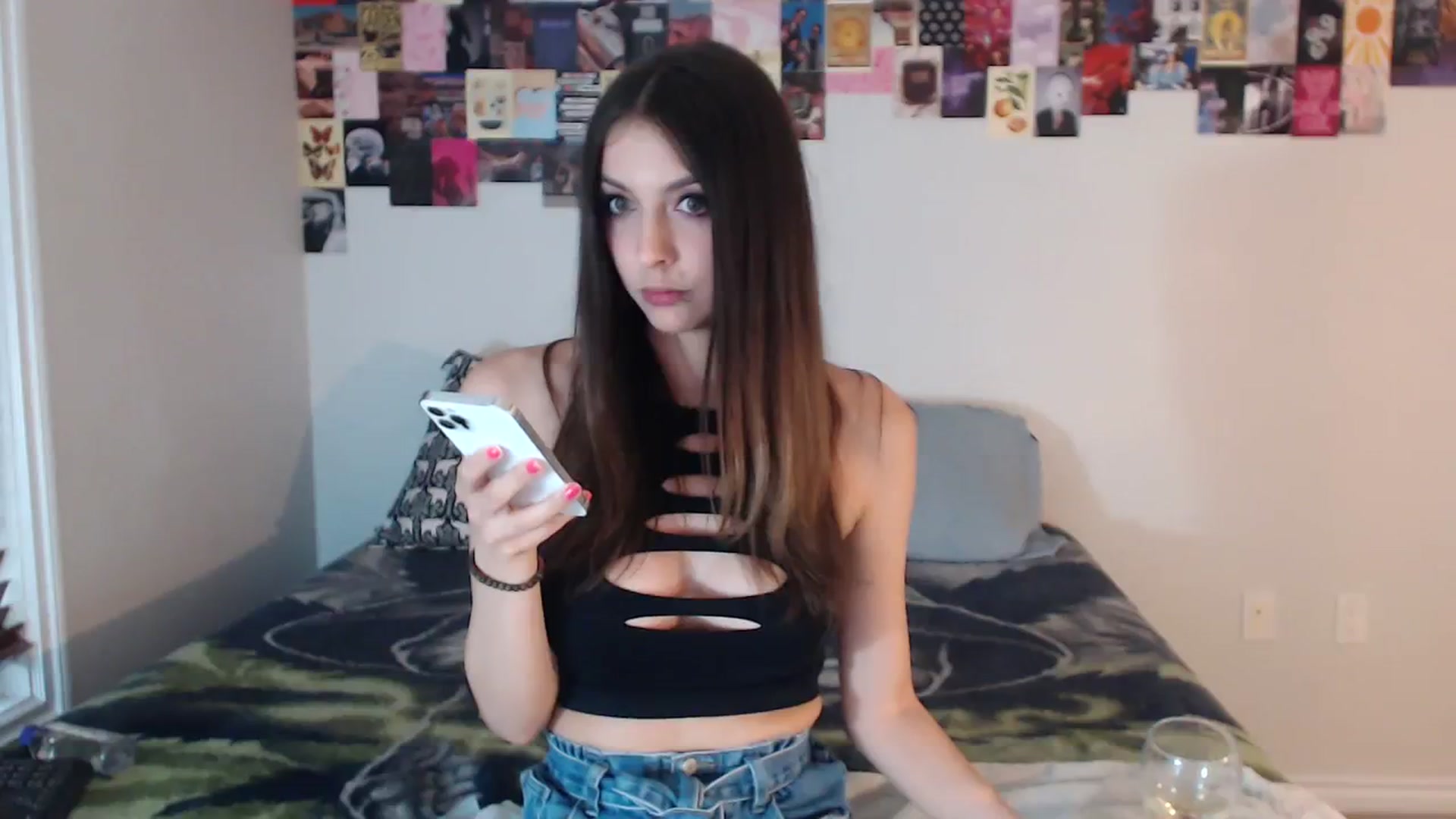 ChloeNightxo video thumbnail
