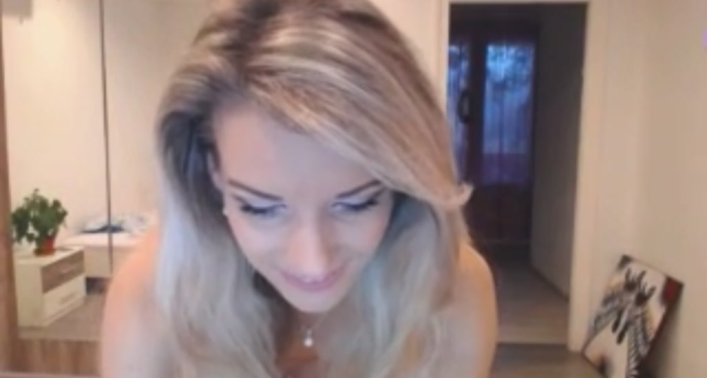 LauraSins video thumbnail