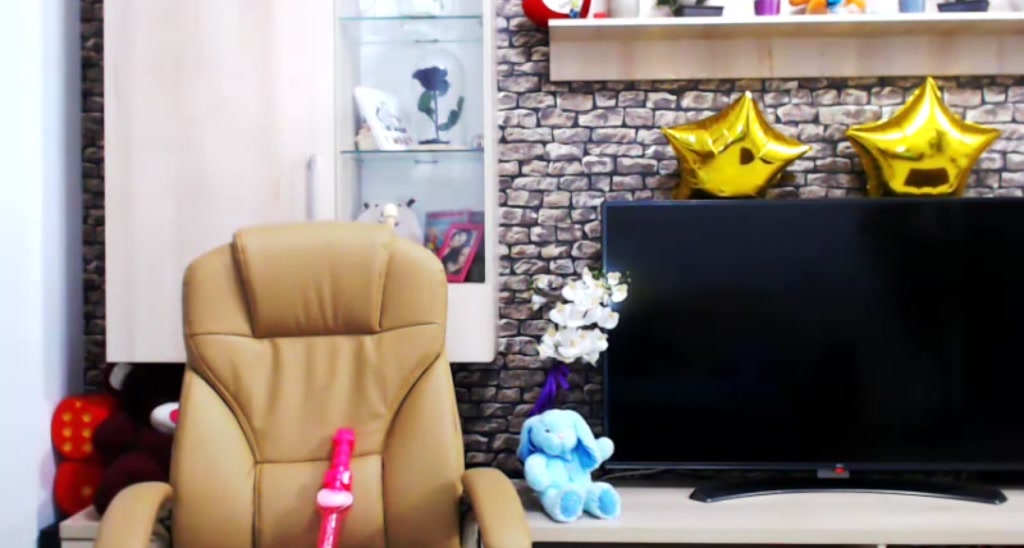 Moni_K video thumbnail