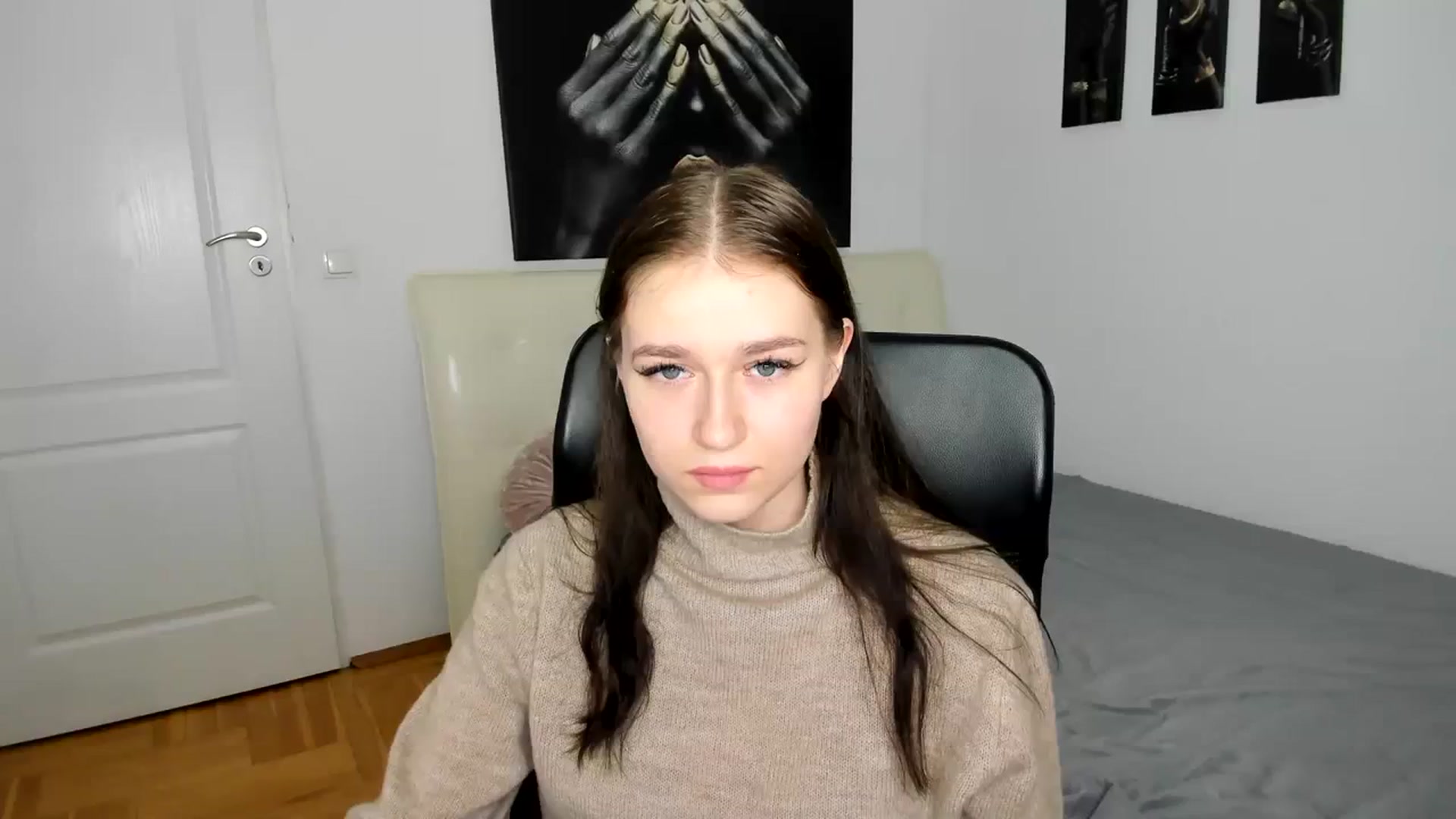 SsweetPeaches video thumbnail