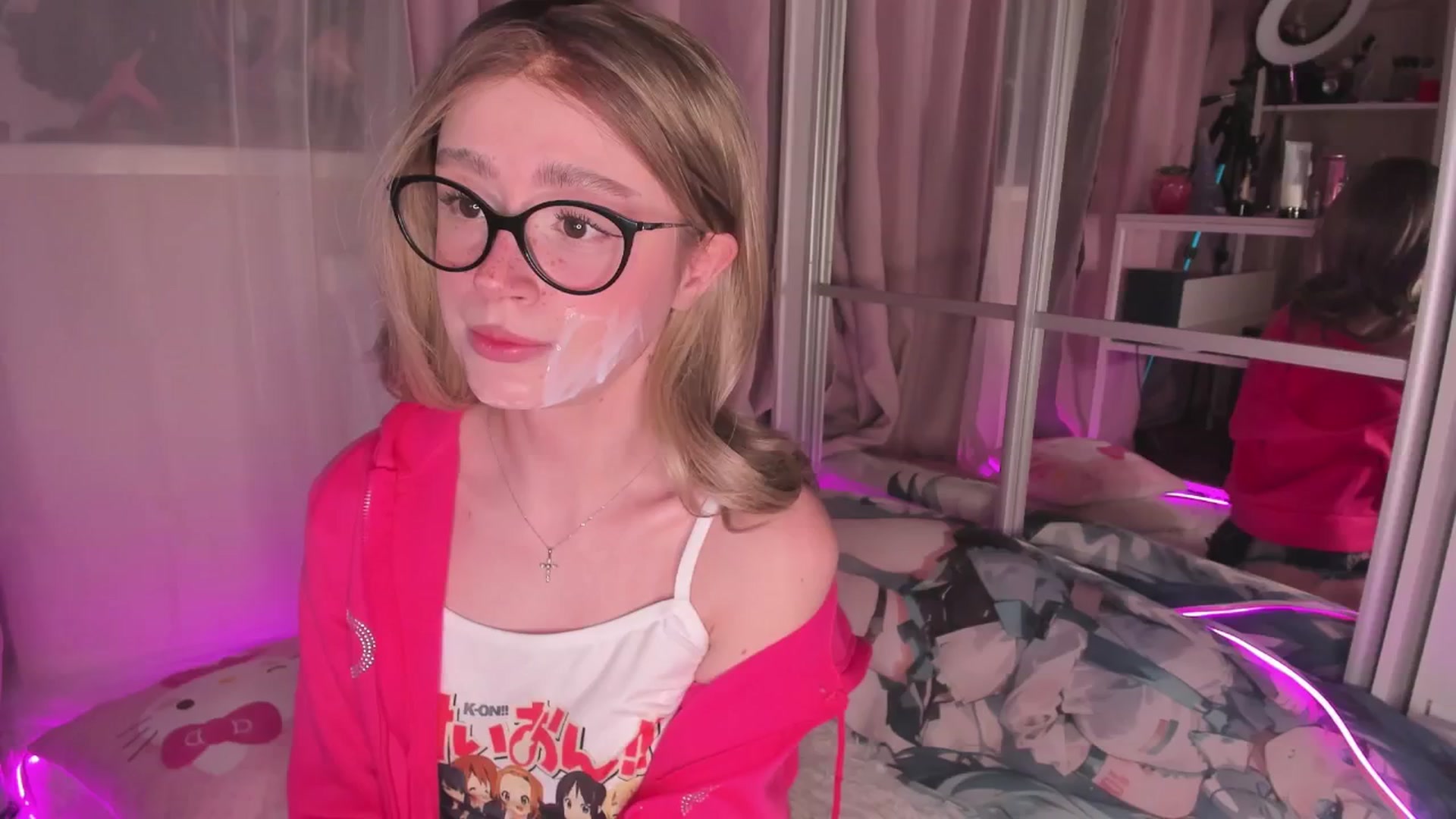 AliceXsweeT video thumbnail