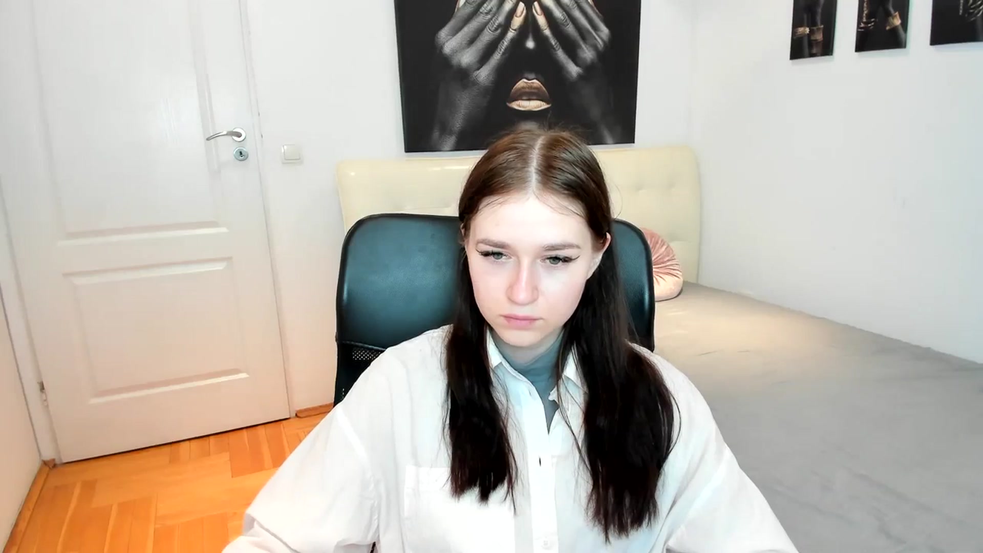 SsweetPeaches video thumbnail