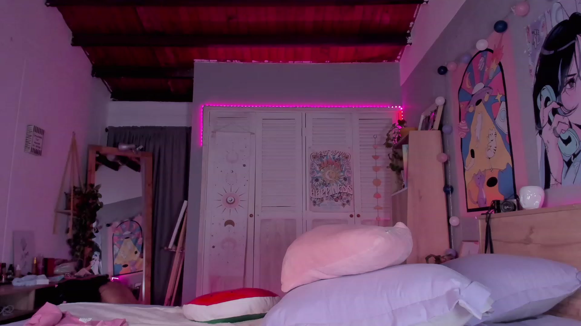 kittennmoon video thumbnail
