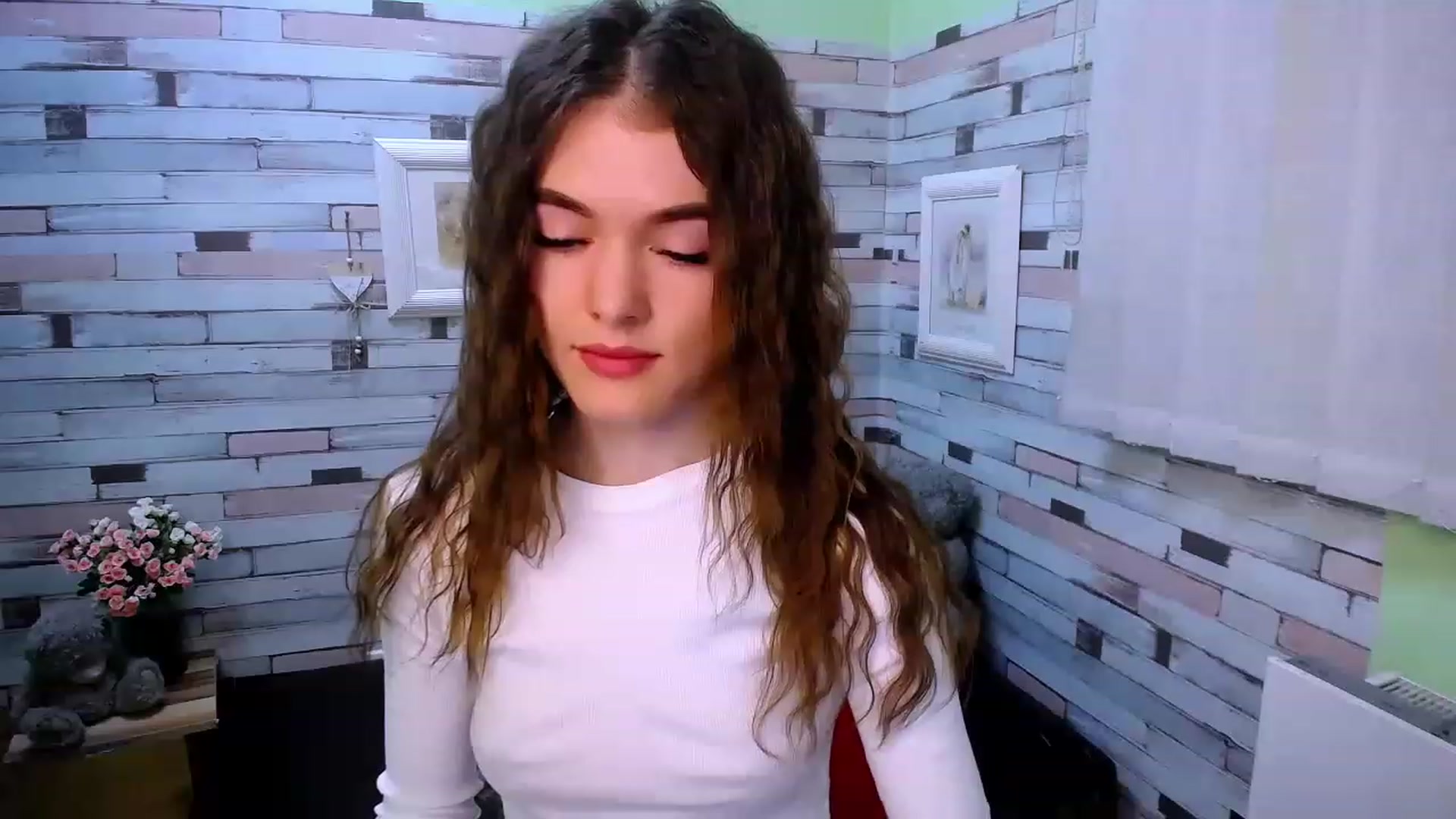 Mili_Sky_ video thumbnail