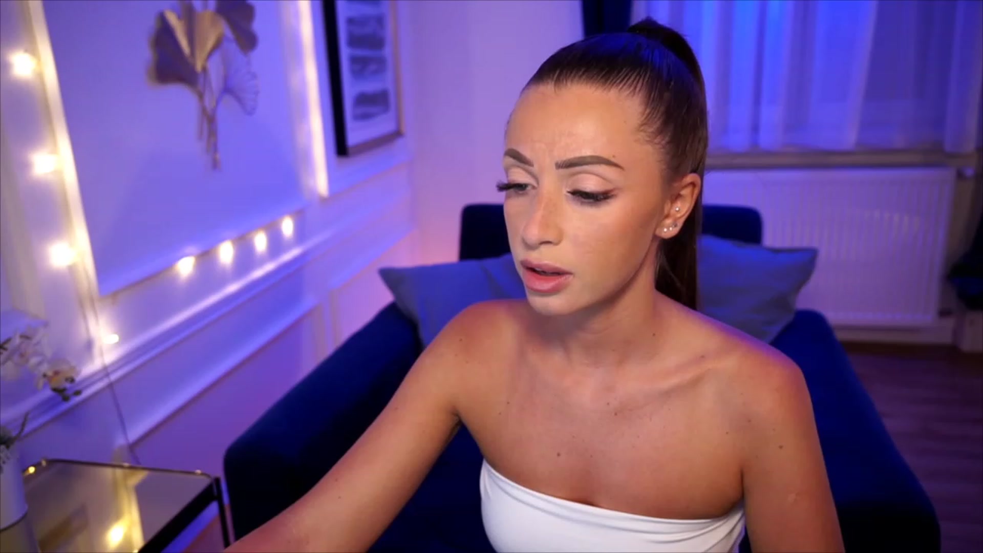 emma_ruby video thumbnail