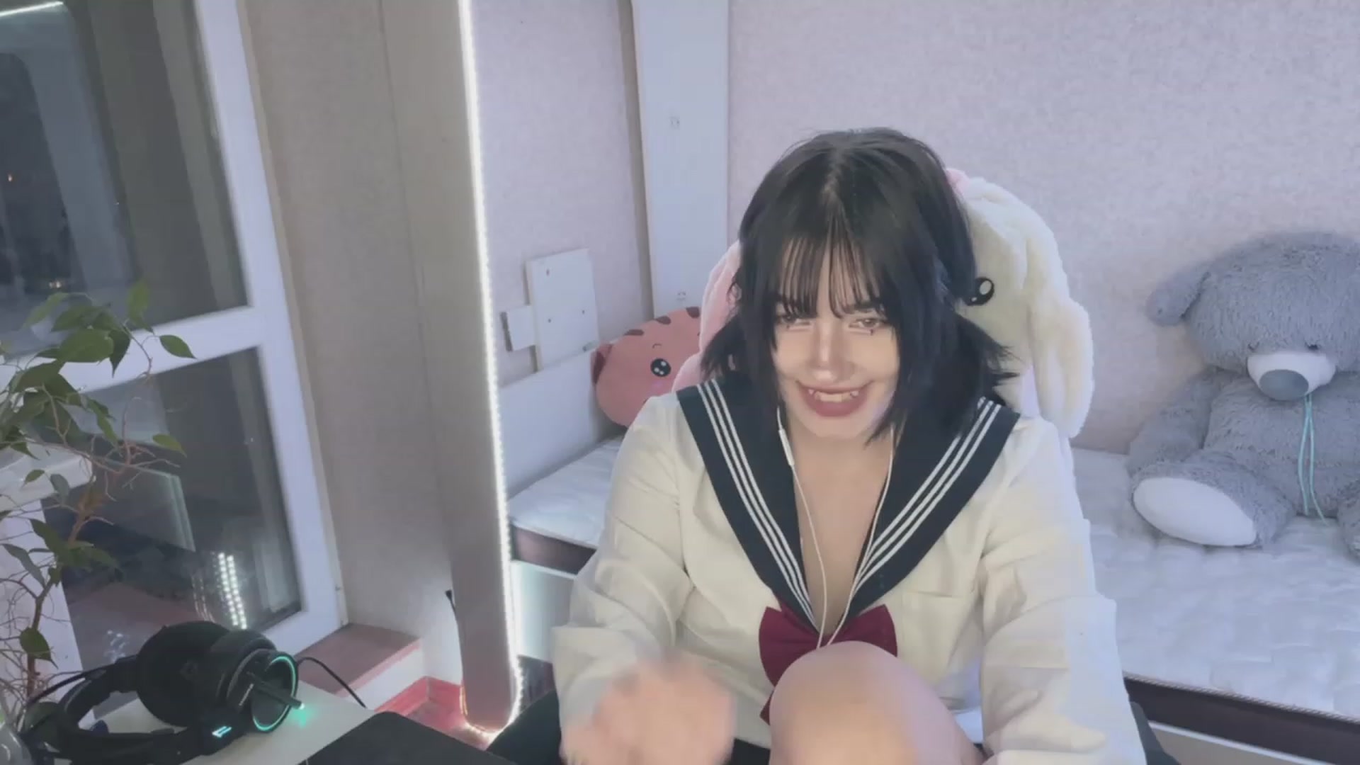 Licorice_Alia video thumbnail