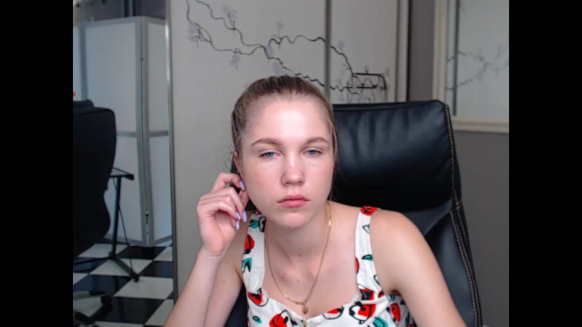 Kate_Lewiss video thumbnail