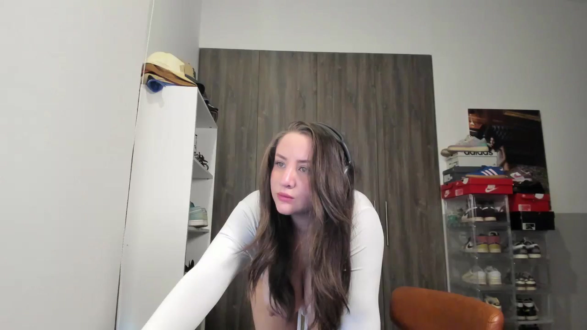 lindabluee video thumbnail