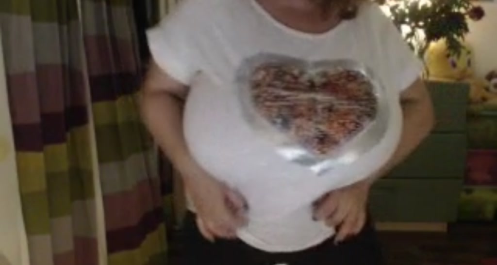 Julialiones video thumbnail