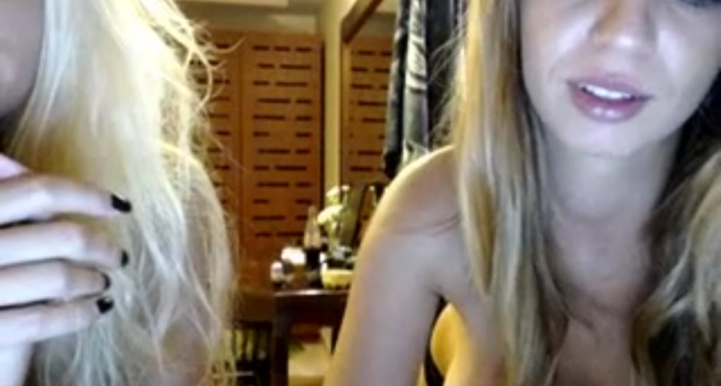 KissKara video thumbnail
