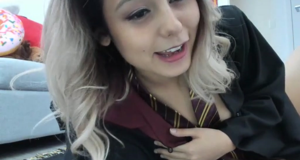 MissLunaMiel video thumbnail