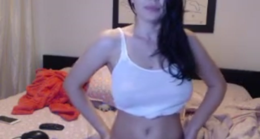 SssmileS video thumbnail