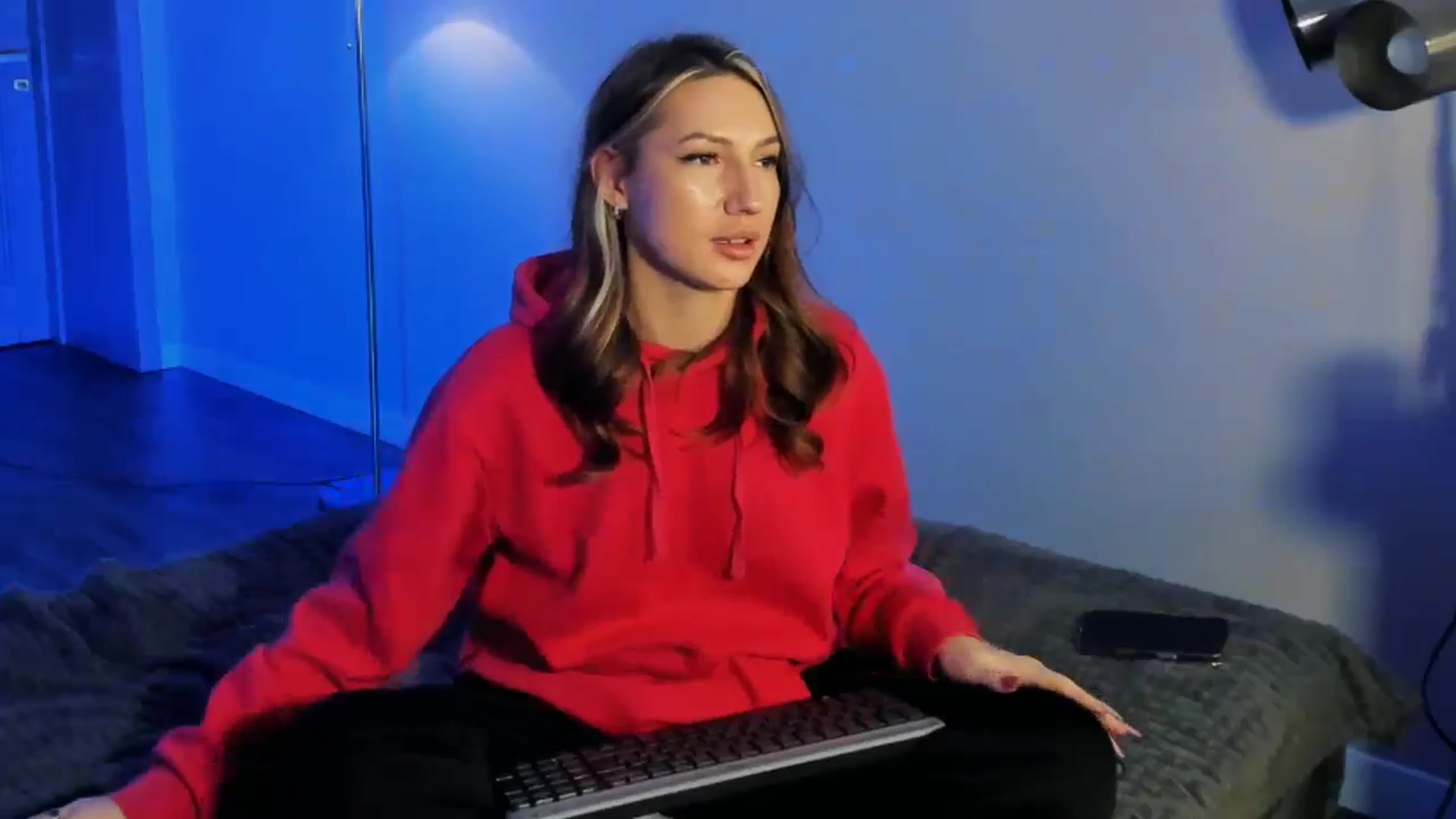 LovelyGin video thumbnail