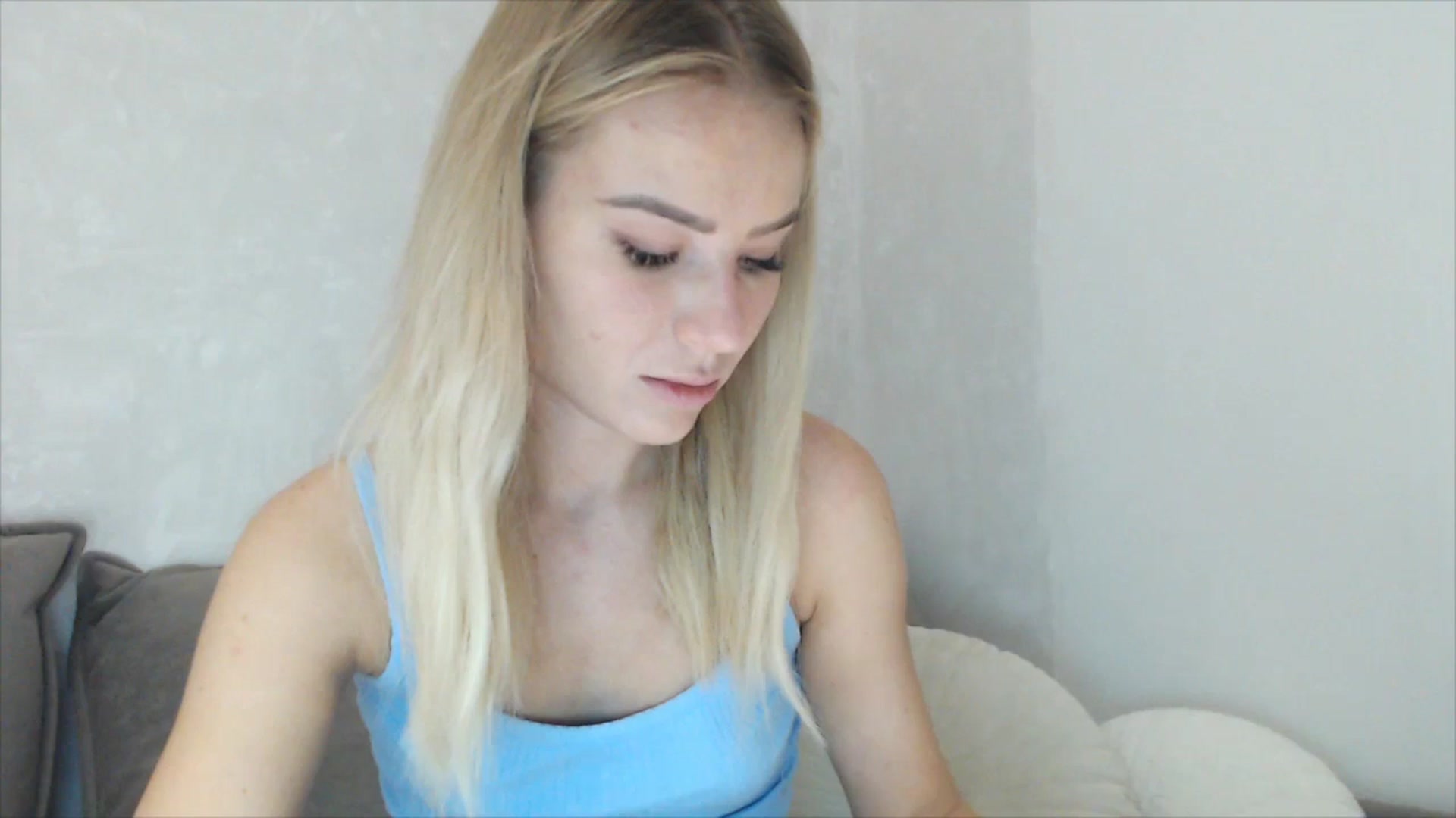 fiancee video thumbnail