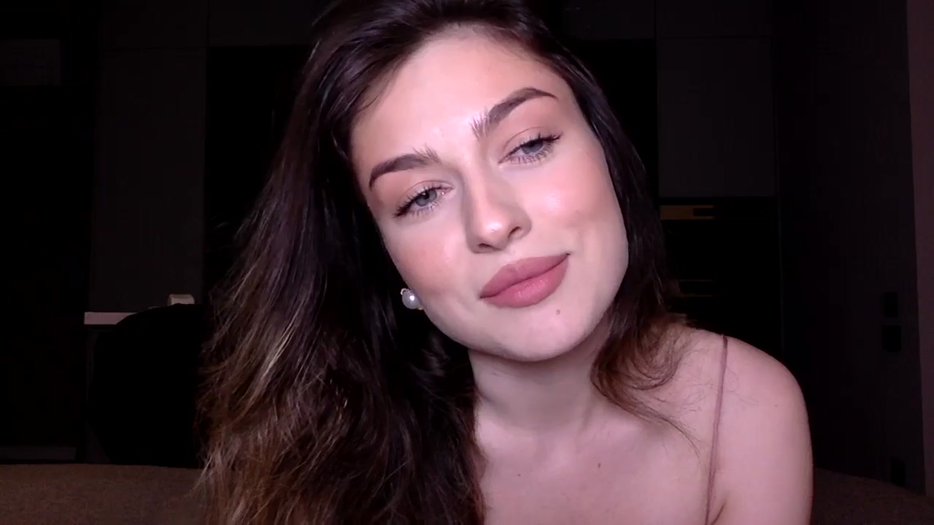 SindiMoon video thumbnail