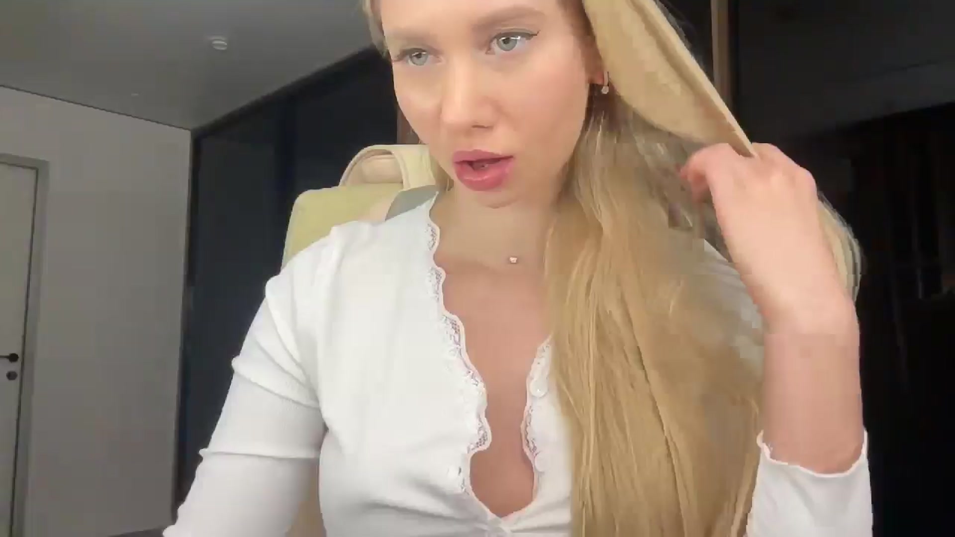 Miss_Sylvia video thumbnail