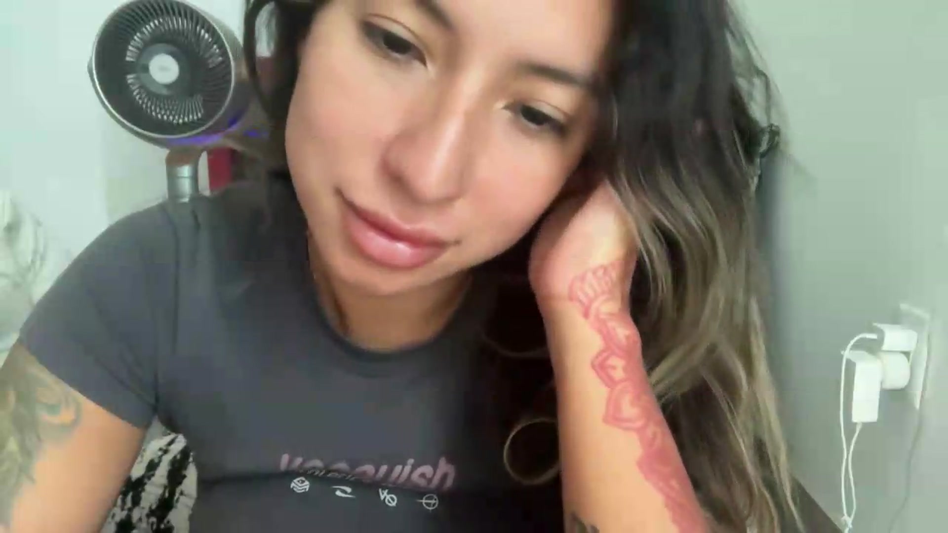 Rileywildd video thumbnail