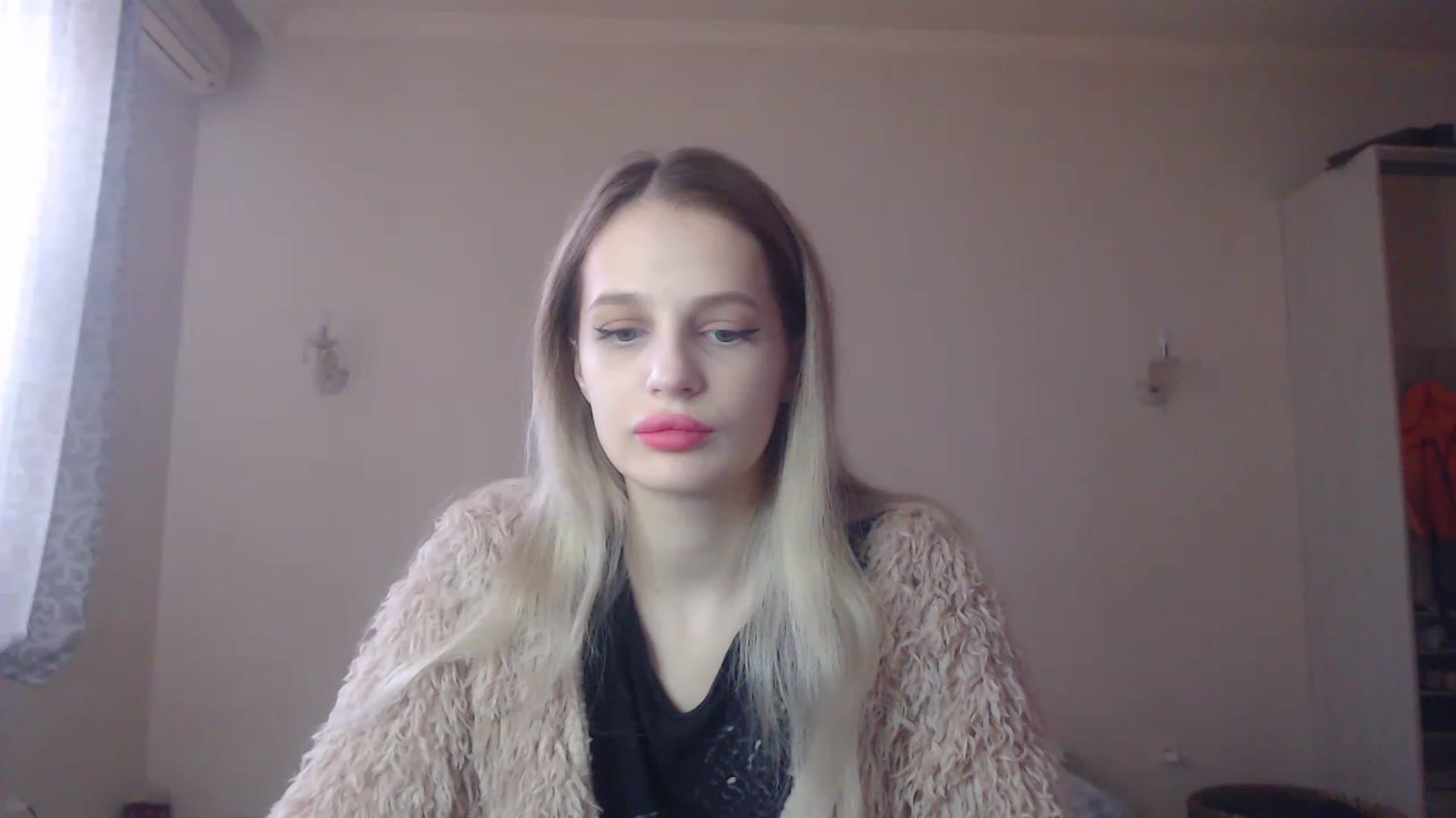 Lola_vi video thumbnail