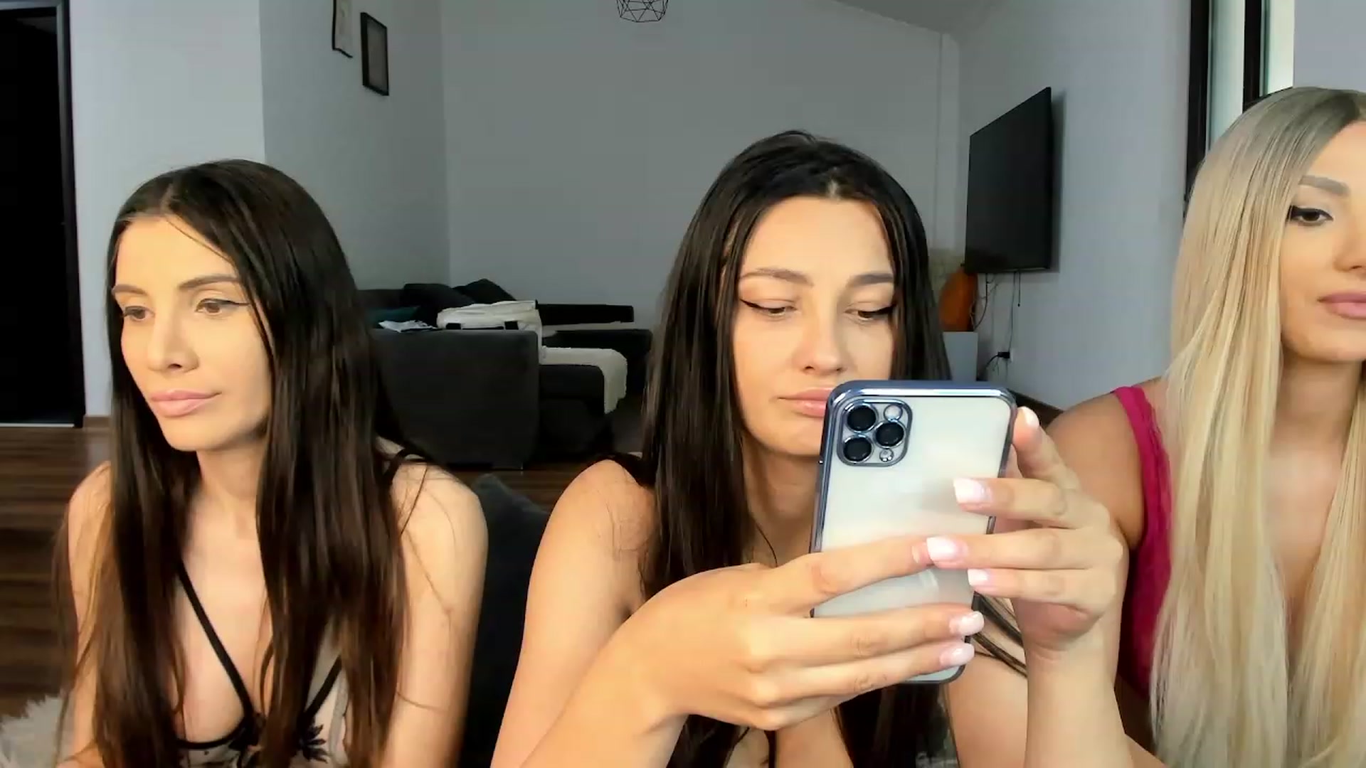 AmberCly video thumbnail