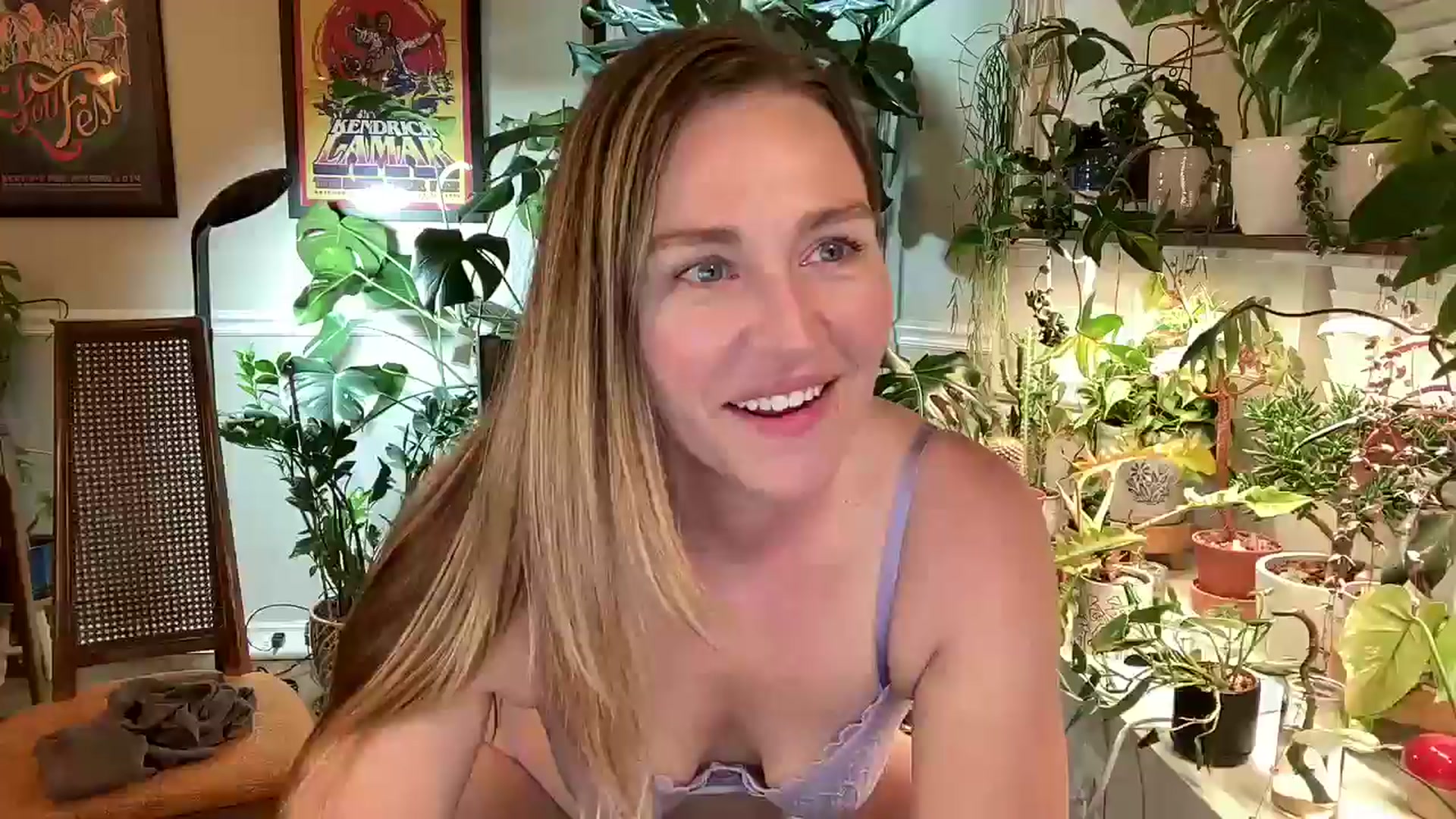SweetbratKate video thumbnail