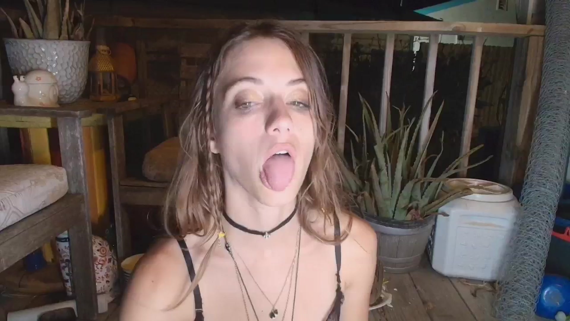 NaomiDee video thumbnail