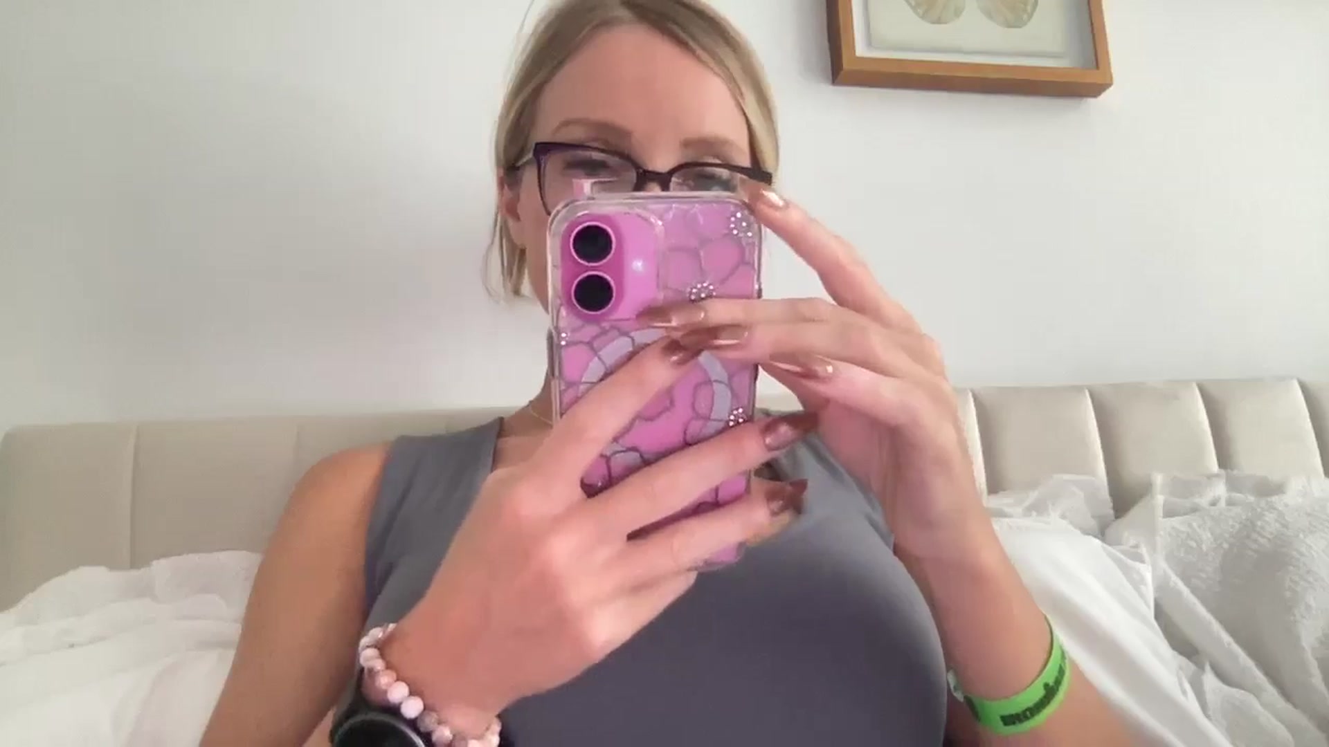 Izzybb18 video thumbnail