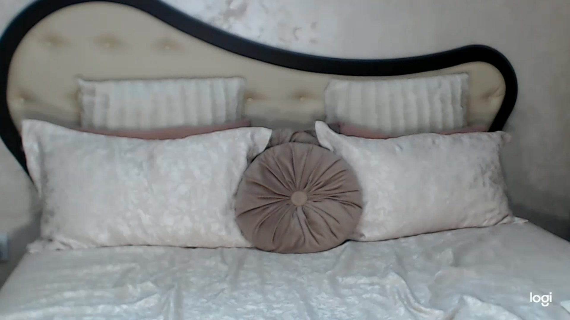 SexyIceCreeam video thumbnail