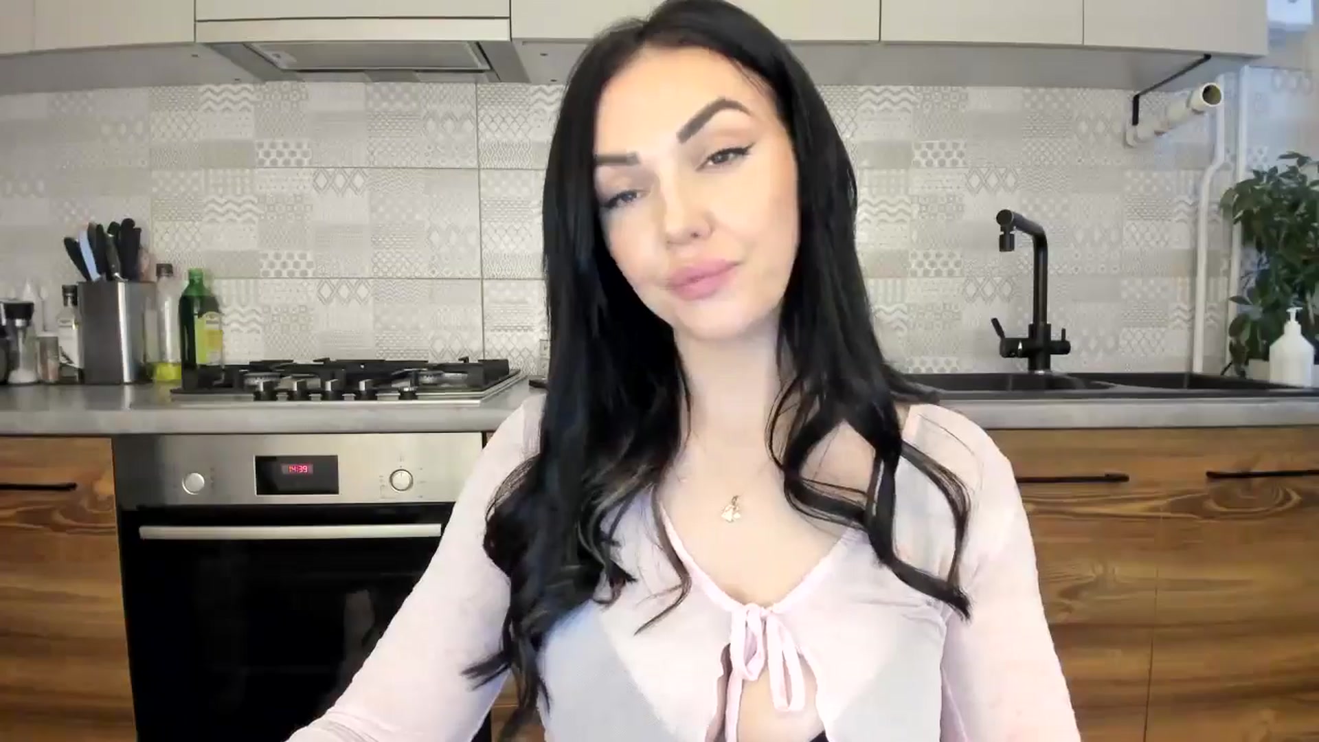 MissNelly_ video thumbnail