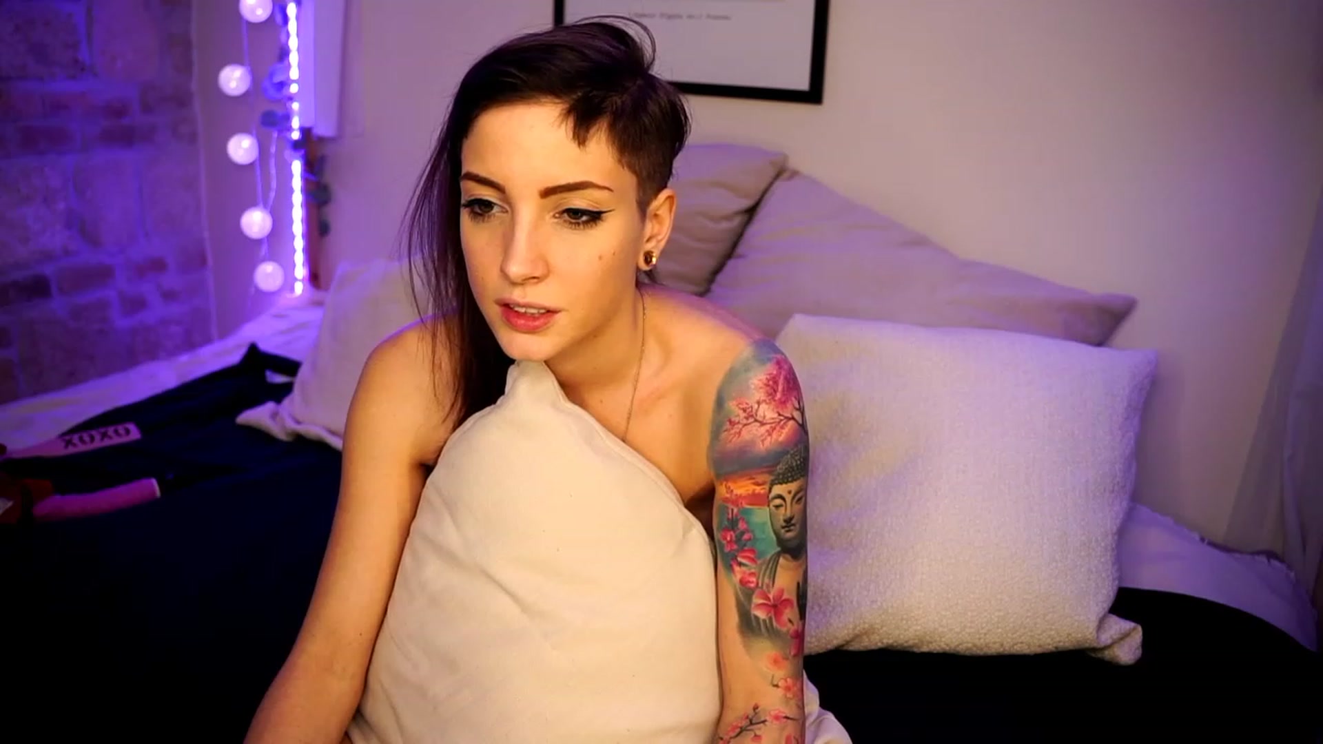 Kend_dall video thumbnail