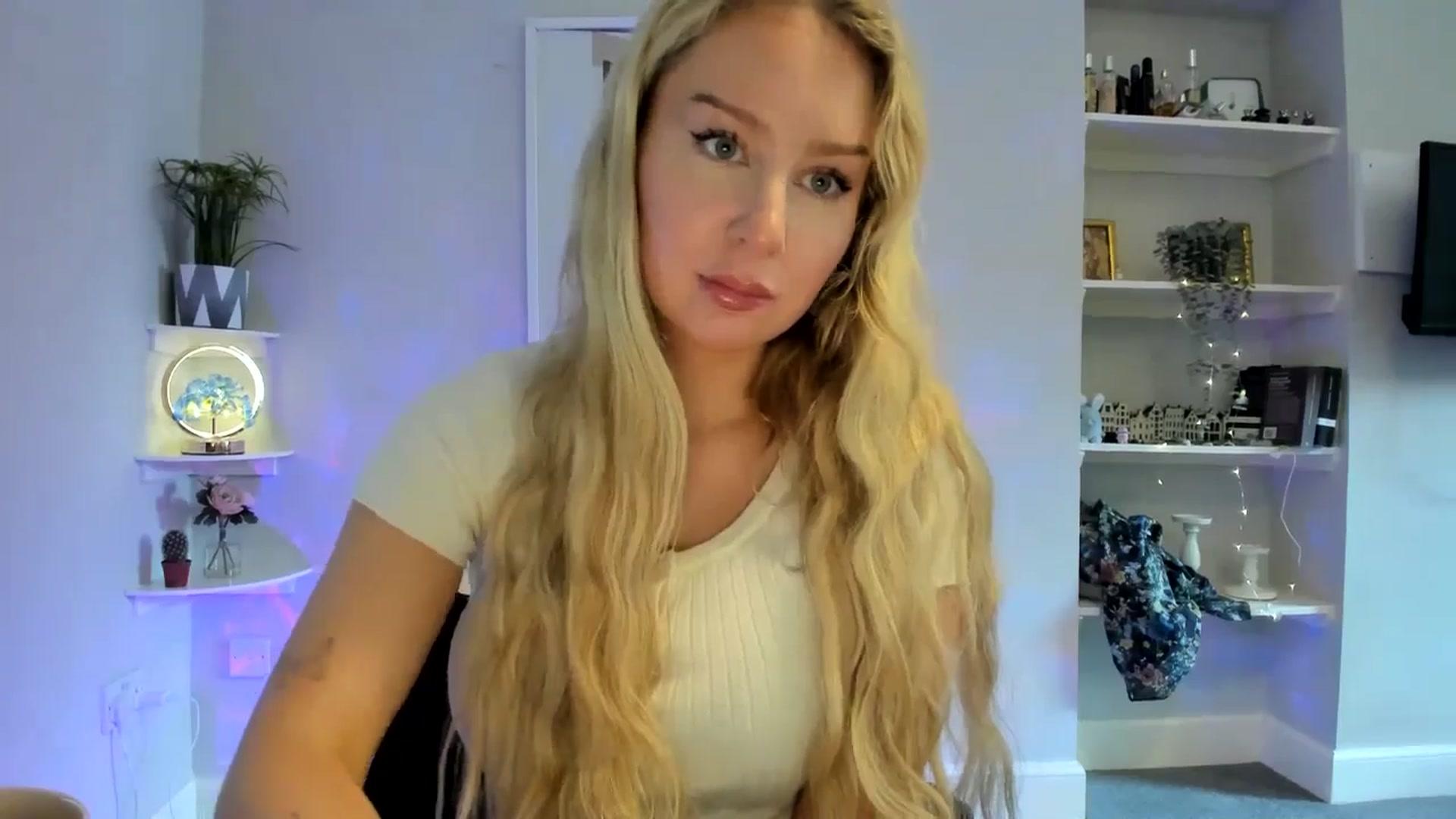 British_Cutie video thumbnail