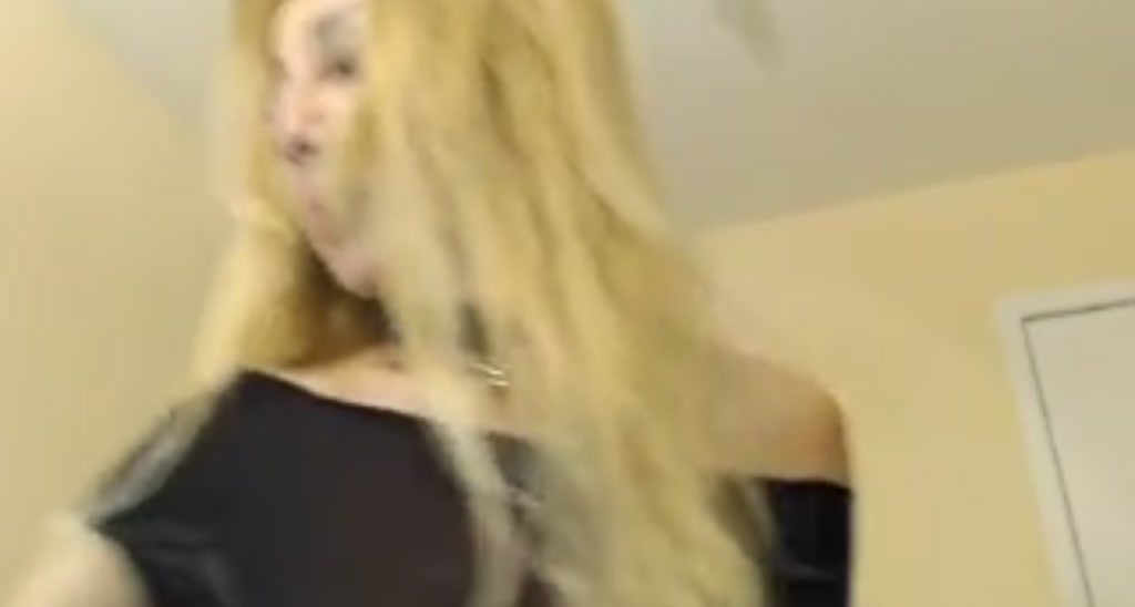 BlondieJen video thumbnail