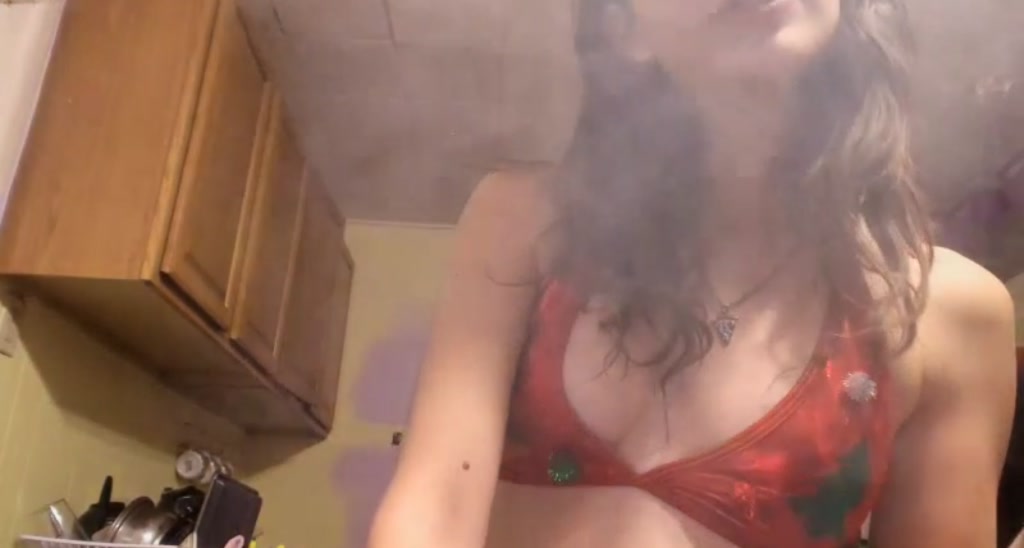 NaomiDee video thumbnail