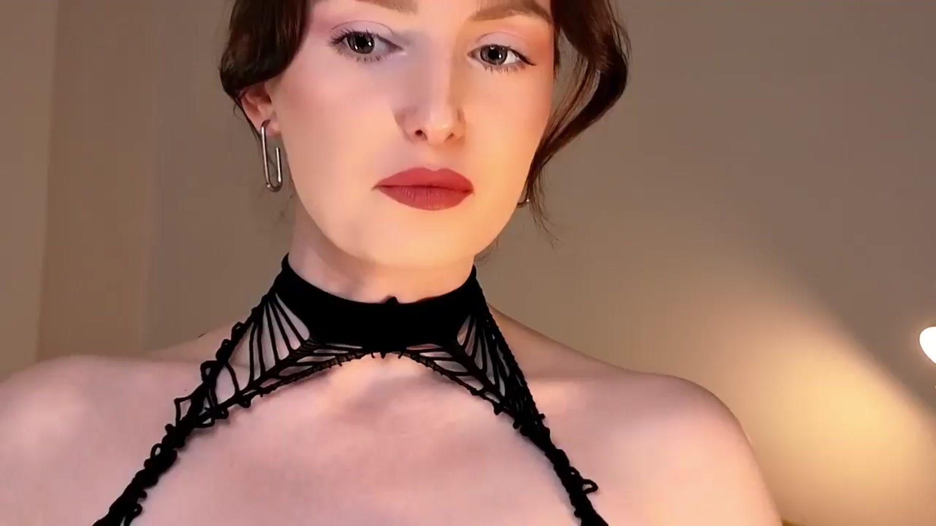 Red_Lips_Girl video thumbnail