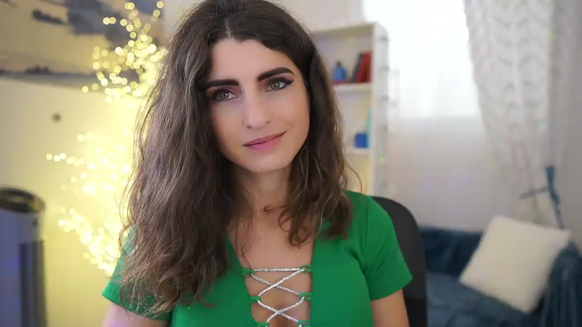 EVA__LOVIA_ video thumbnail
