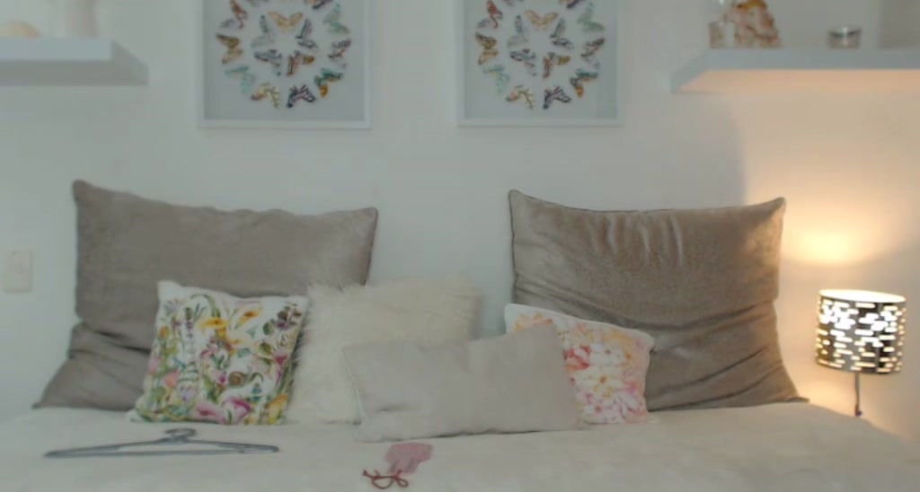 FloraBella_ video thumbnail