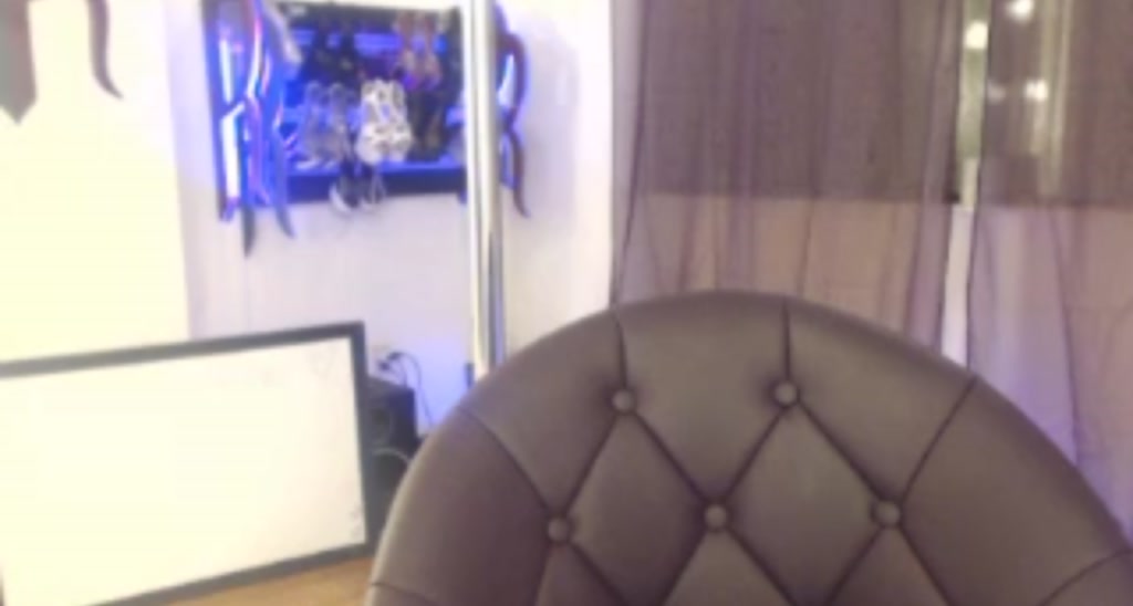 ReyasRoom video thumbnail