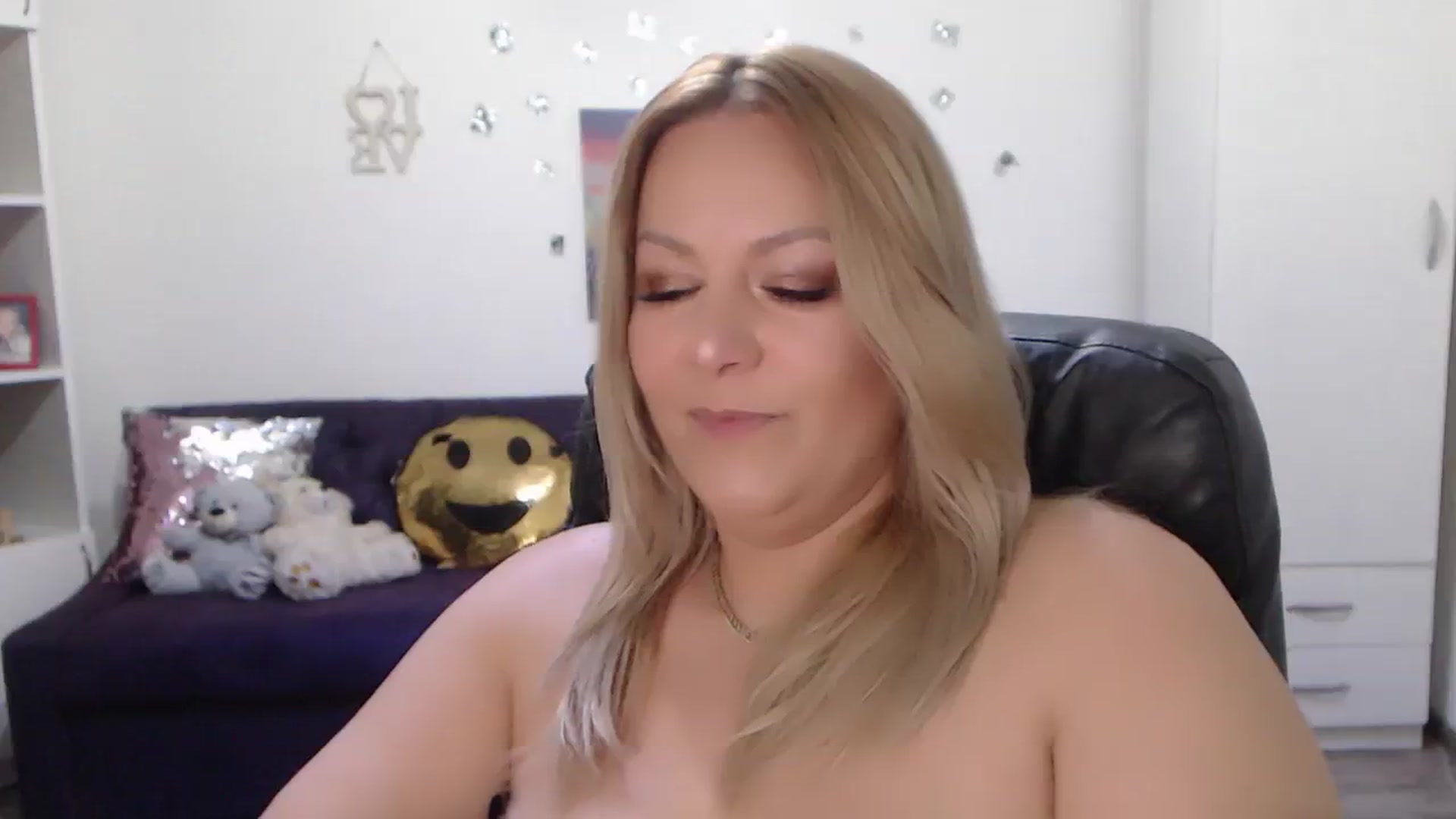A_baby_Boo video thumbnail