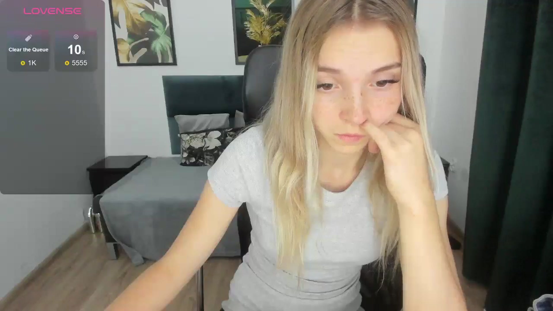 Daisyy video thumbnail