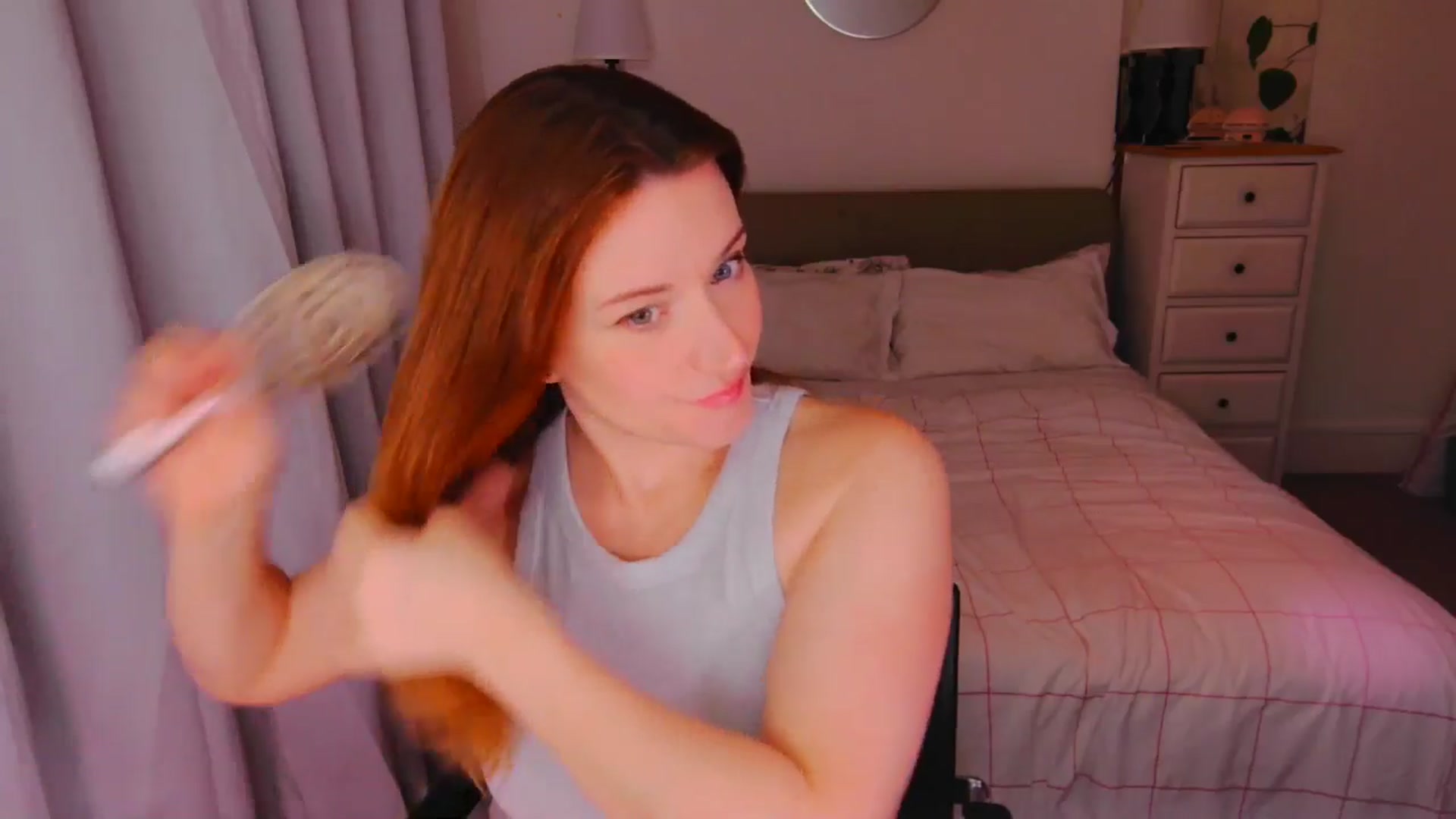 xDaisyx video thumbnail