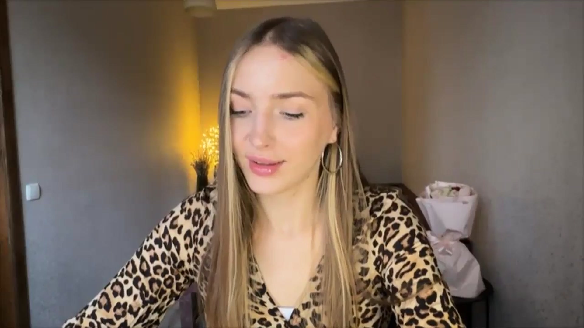 My_Diana video thumbnail