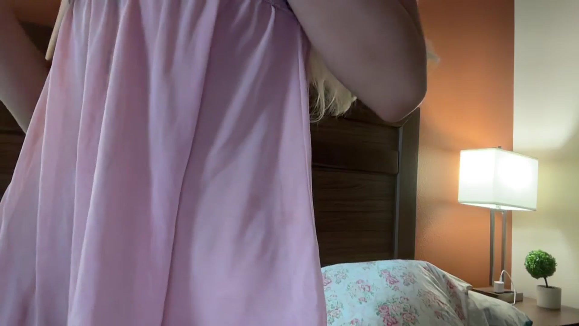 annieangel18 video thumbnail