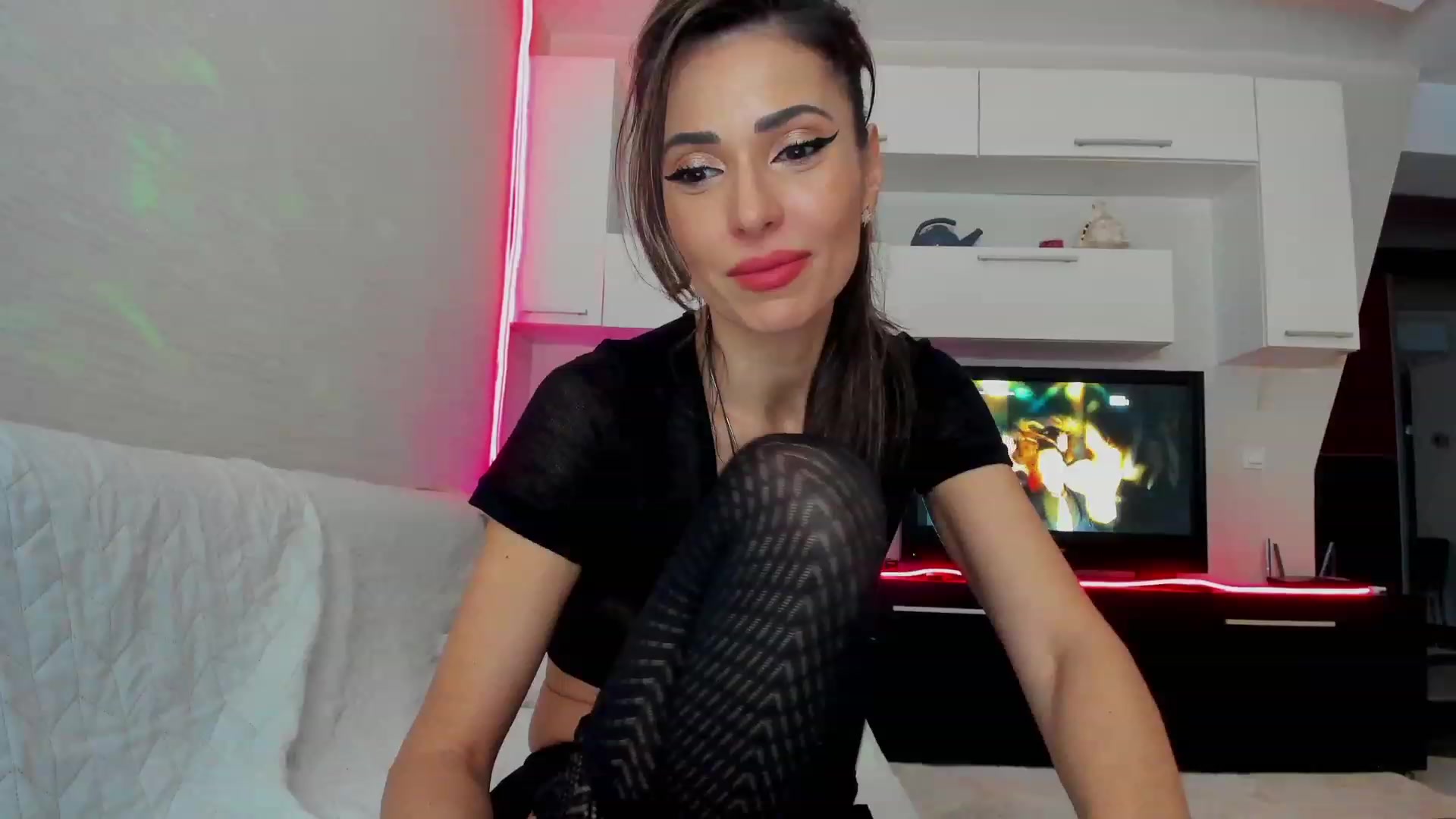 SmileyTinaa video thumbnail