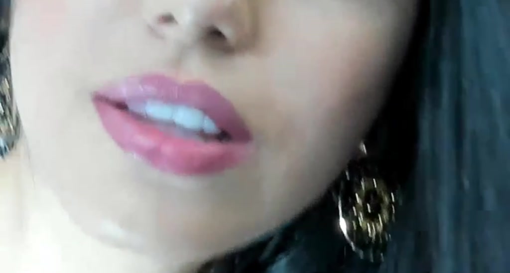 leyla_blue video thumbnail