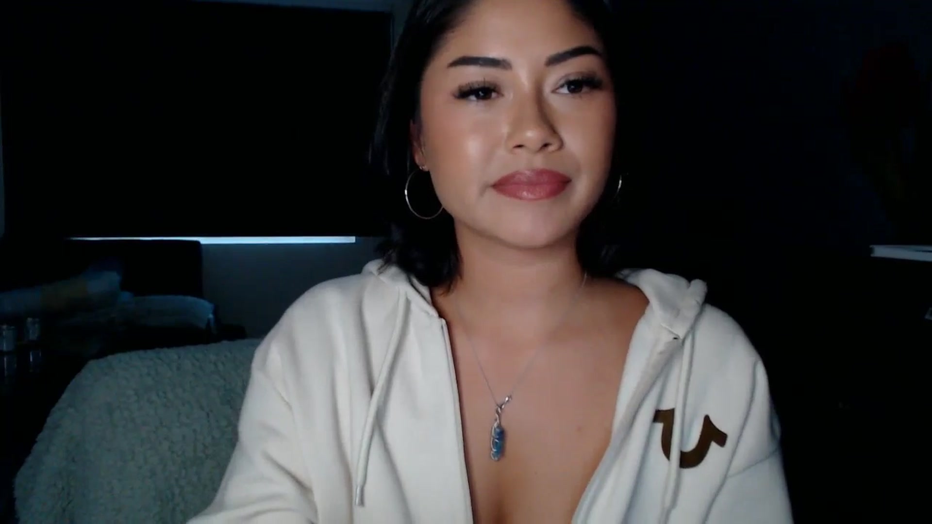 YourGoddessLu video thumbnail
