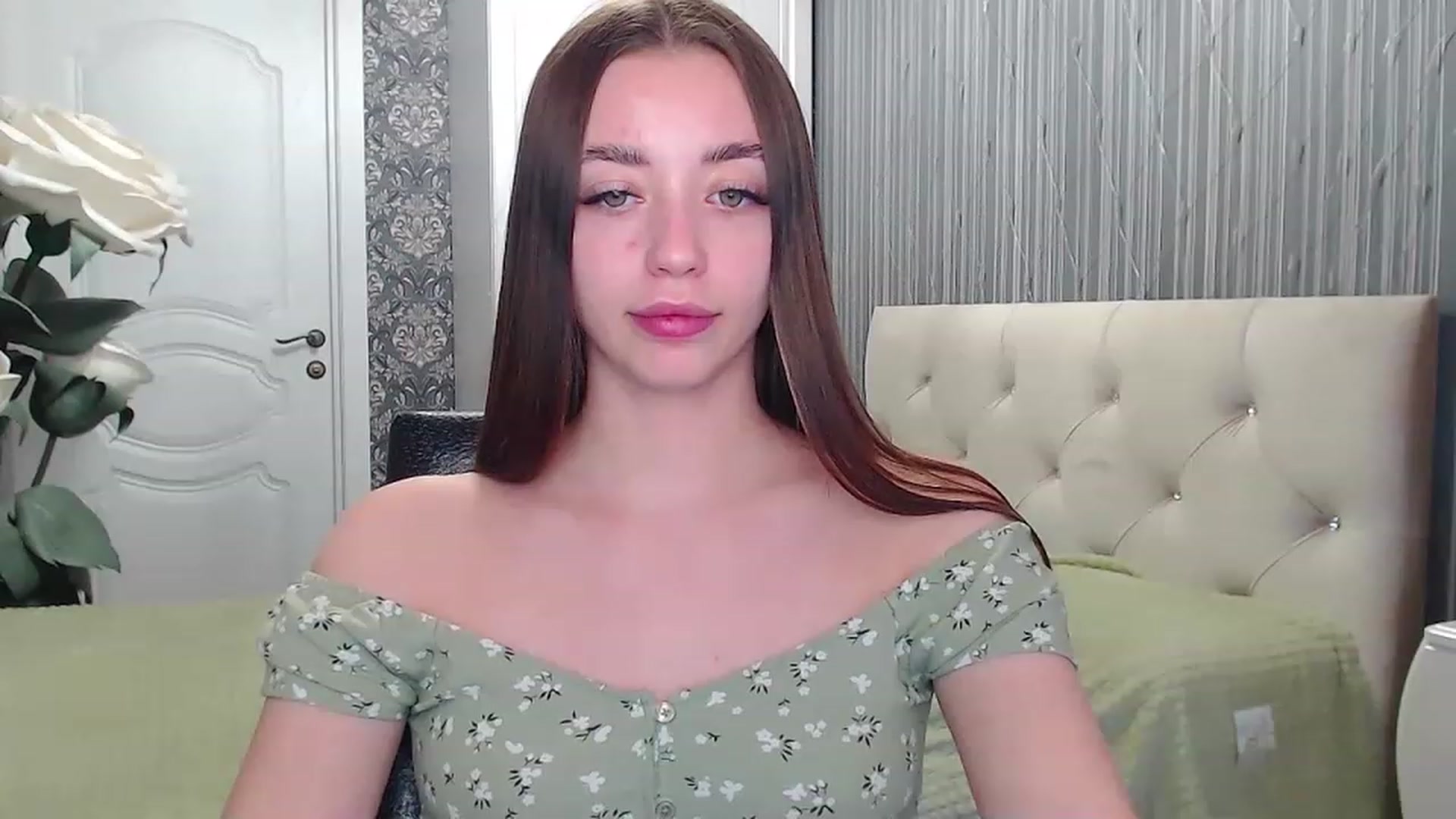 EmeraldLilyyy video thumbnail