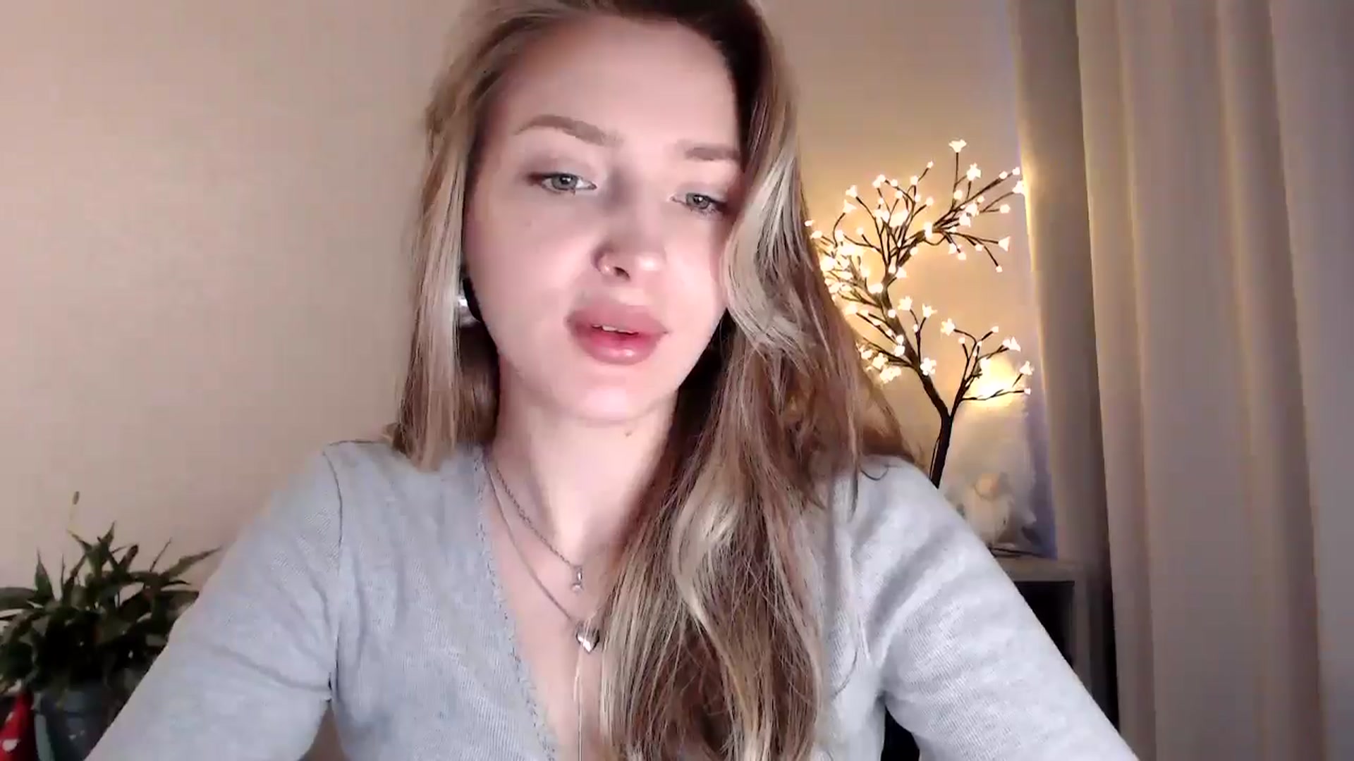 My_Diana video thumbnail