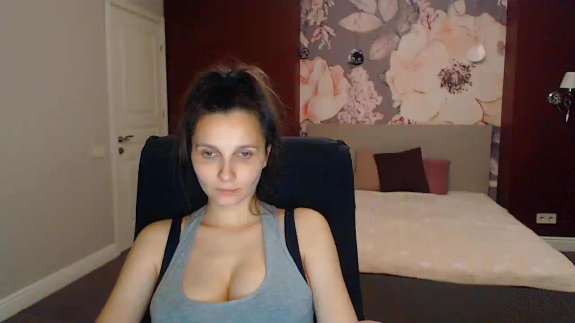 Karina_Mils video thumbnail