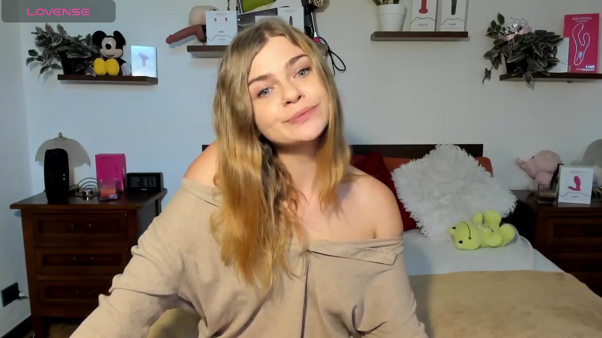 HaleyReedme video thumbnail