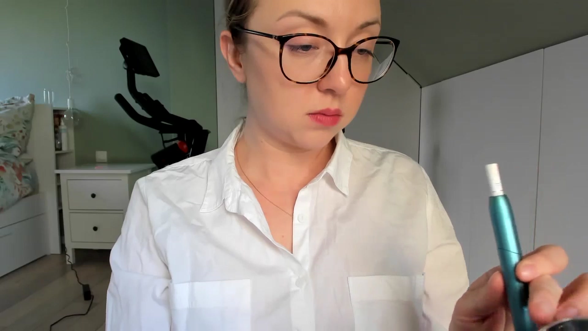 AliceSmiley video thumbnail
